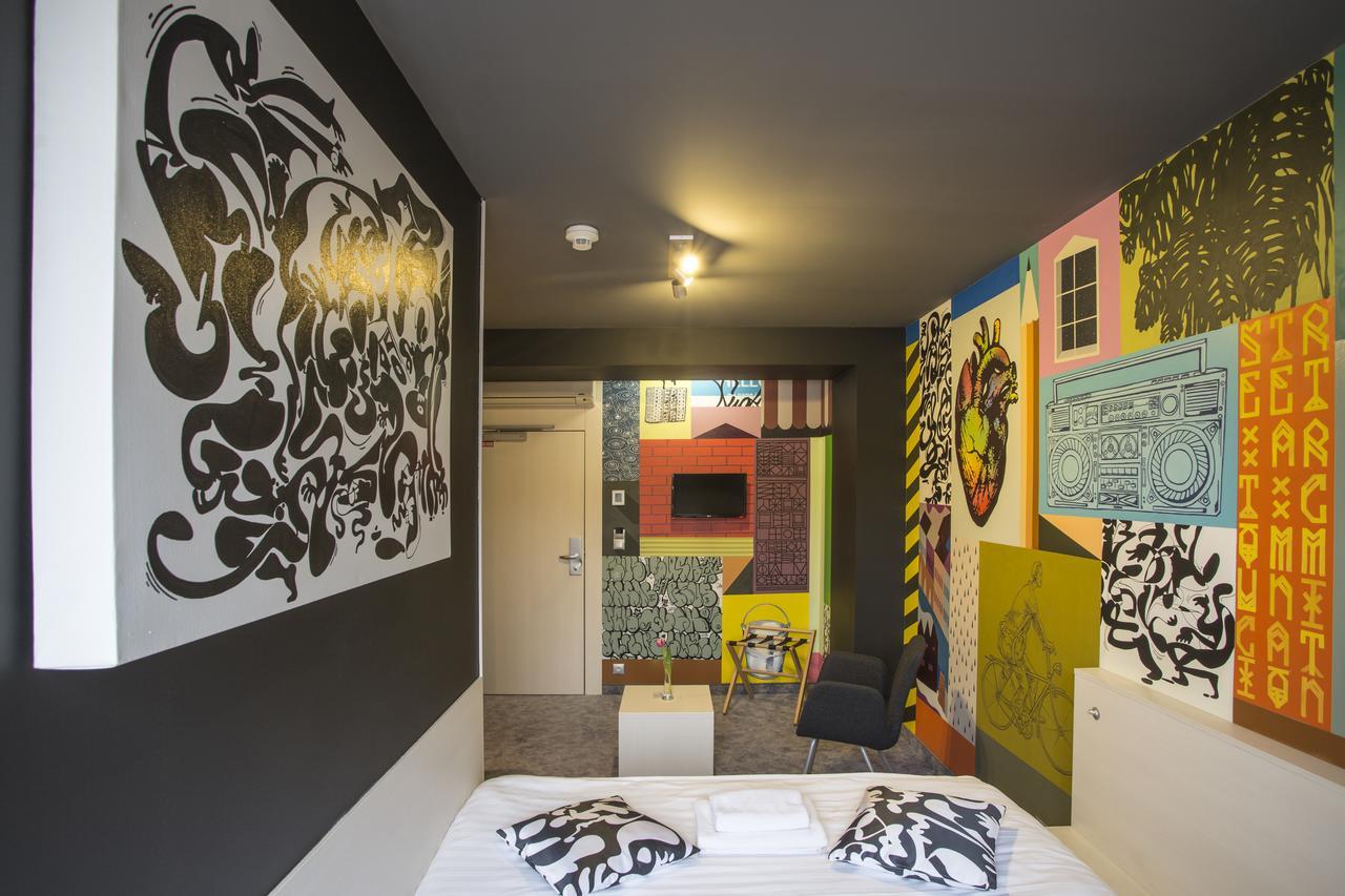 The Invisible Hotel — Urban Flashbacks Košice Eksteriør billede
